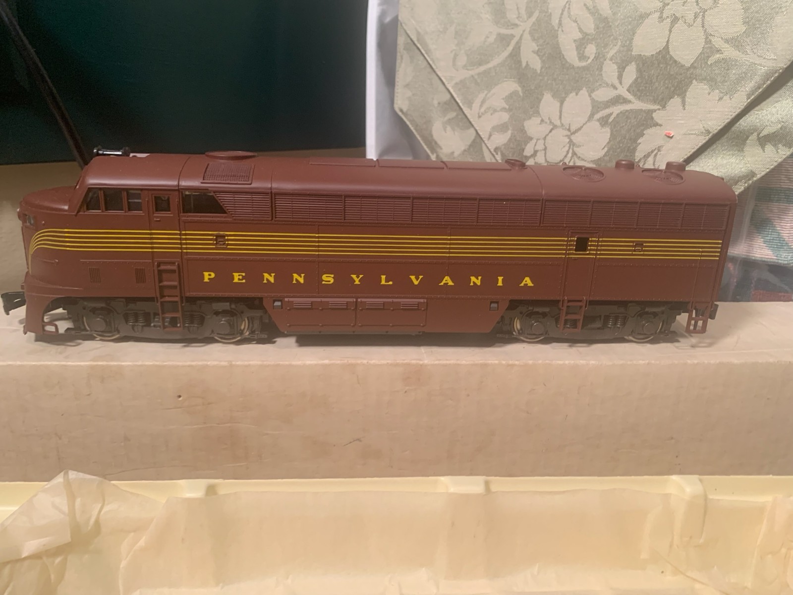 Rivarossi O Scale 7102-C Pennsylvania F.M. Diesel Locomotive