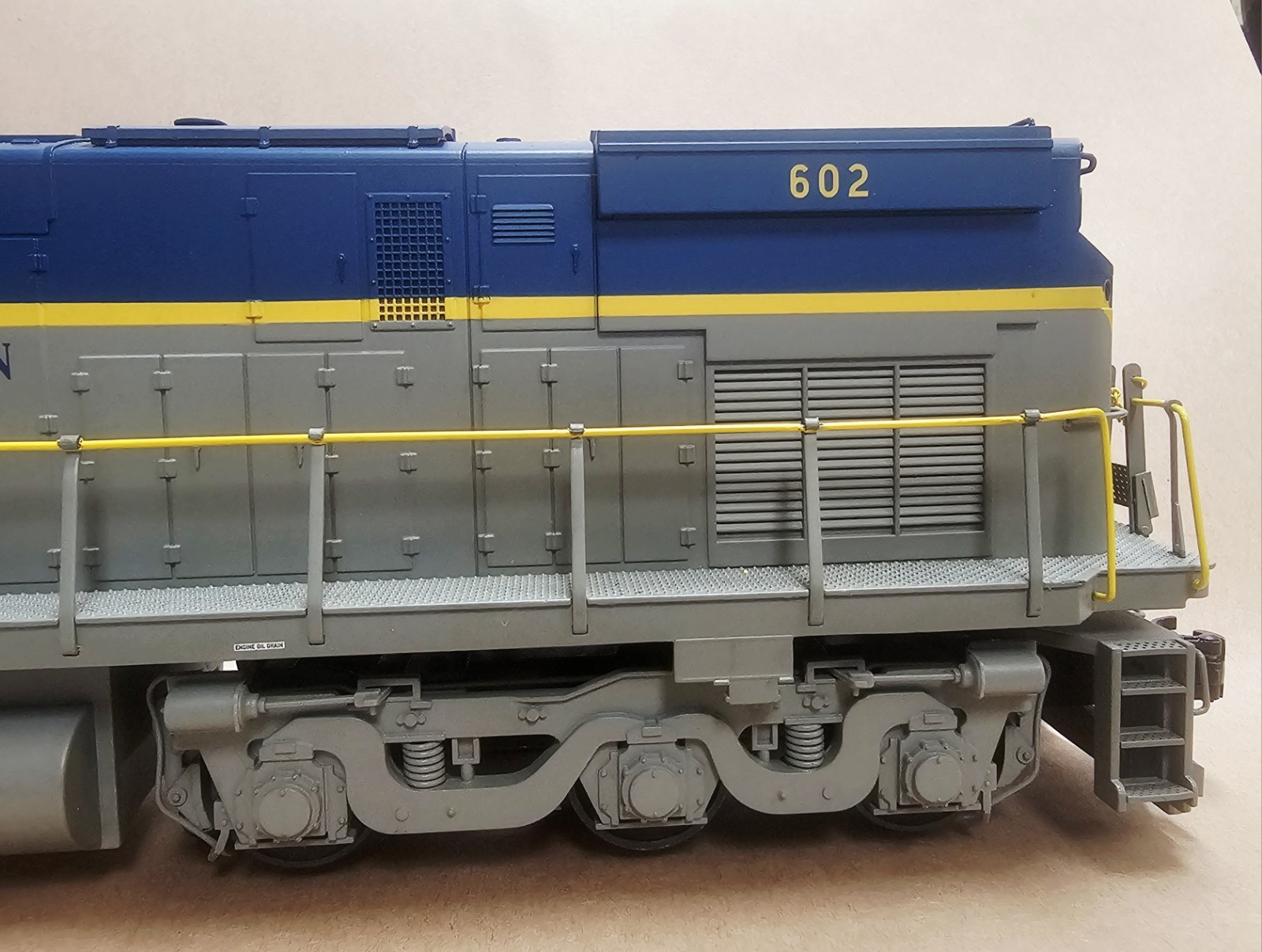 Atlas 1332-3 Delaware & Hudson #602 C-628 Diesel Locomotive O Gauge W/ TMCC