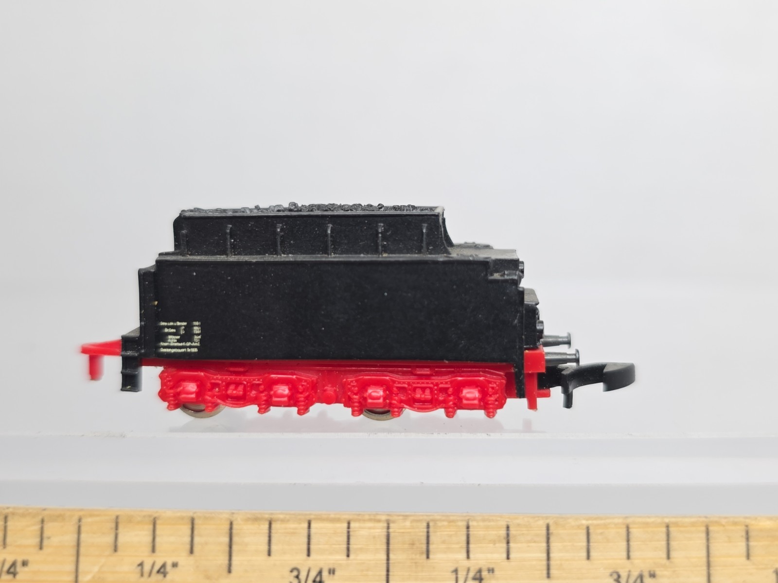 Marklin Z Scale *Tender Only* 4 Axel Coal Tender (For Loco 8885) Missing 2 Axels