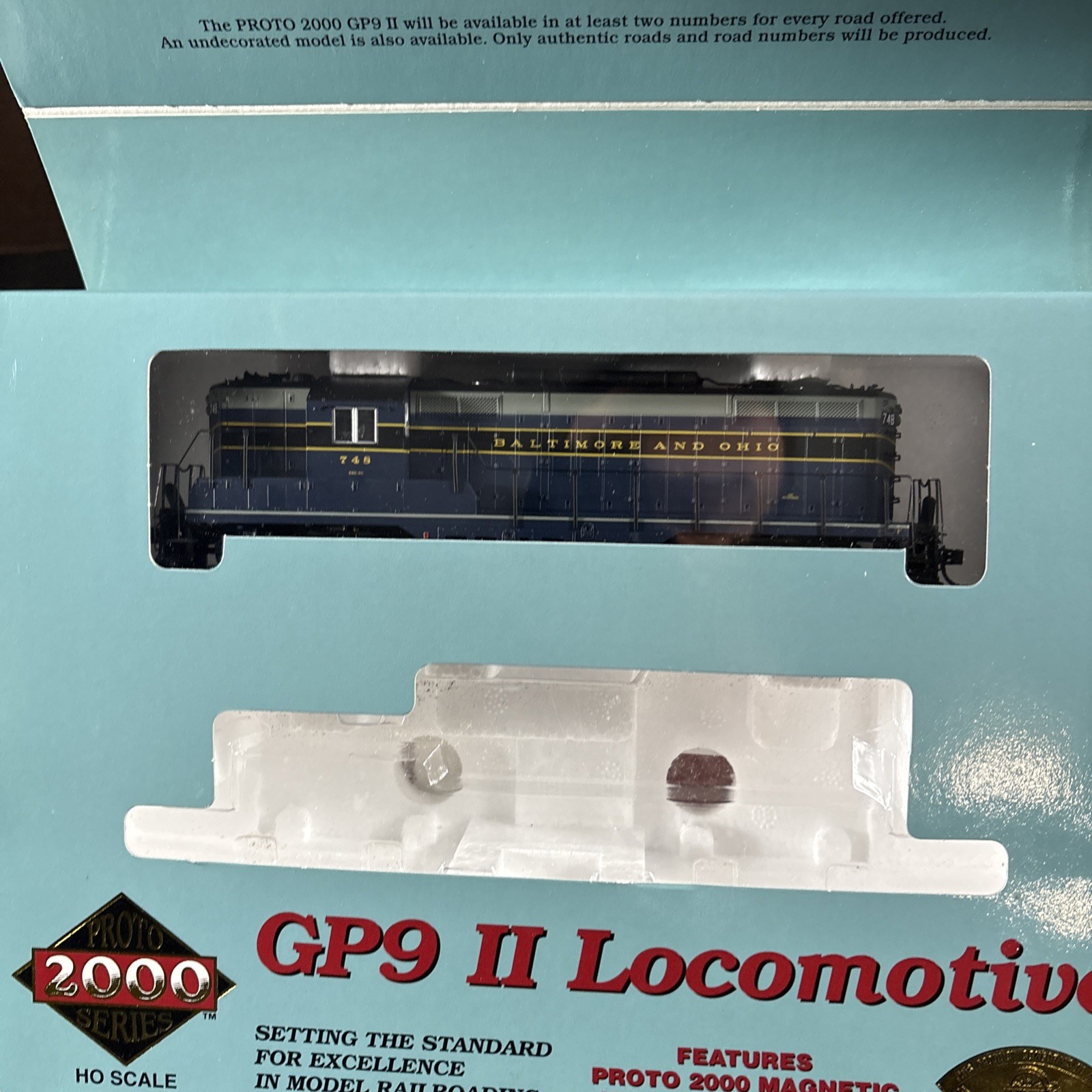 PROTO 2000 HO SCALE LOCOMOTIVE GP9 II ASSEMBLED WORKING 23698 B&O #748 BALTIMORE