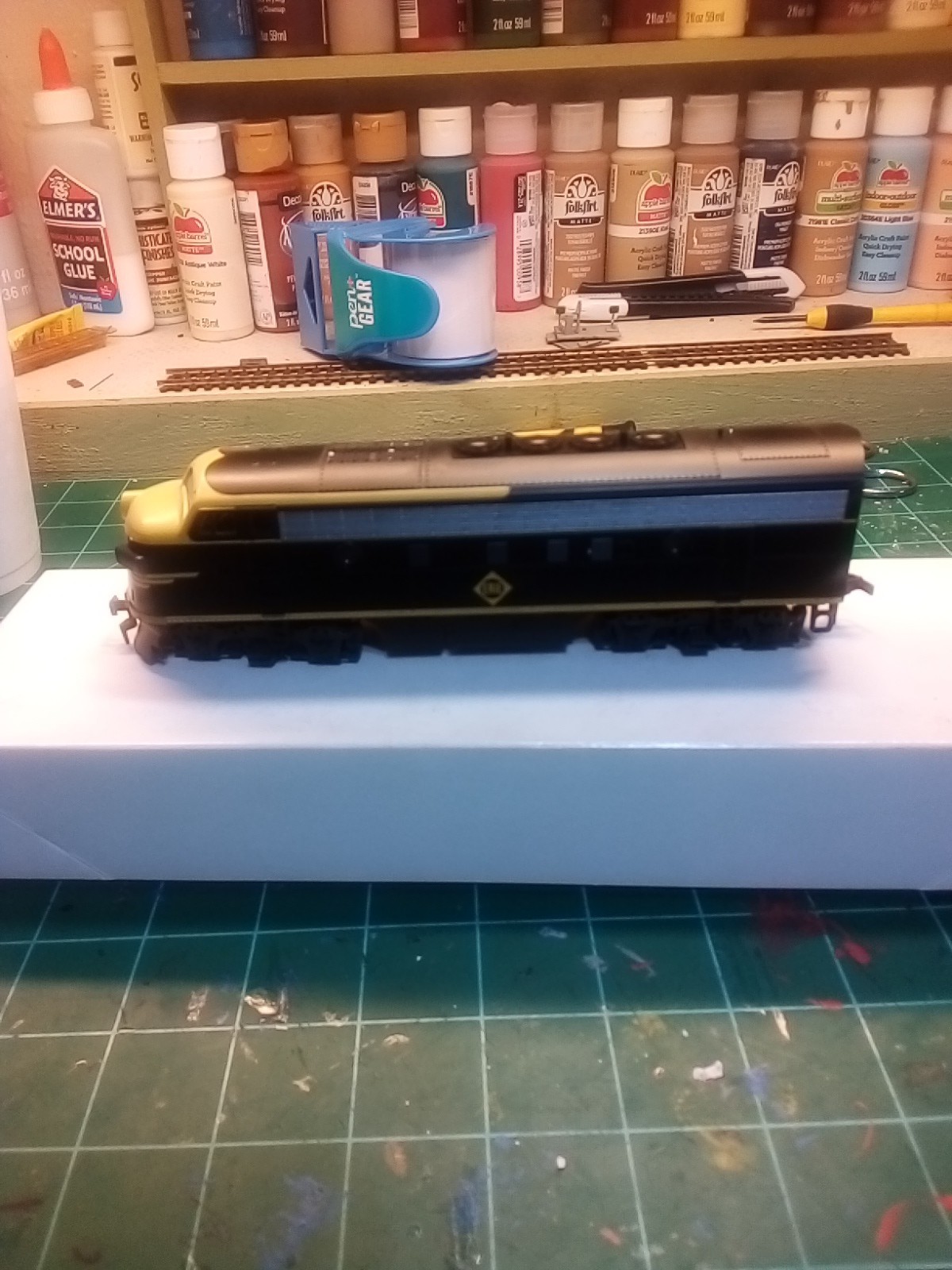 #125 Ho F3a Phase IV Engine . Erie Black And Yellow St# 8460. Brand New