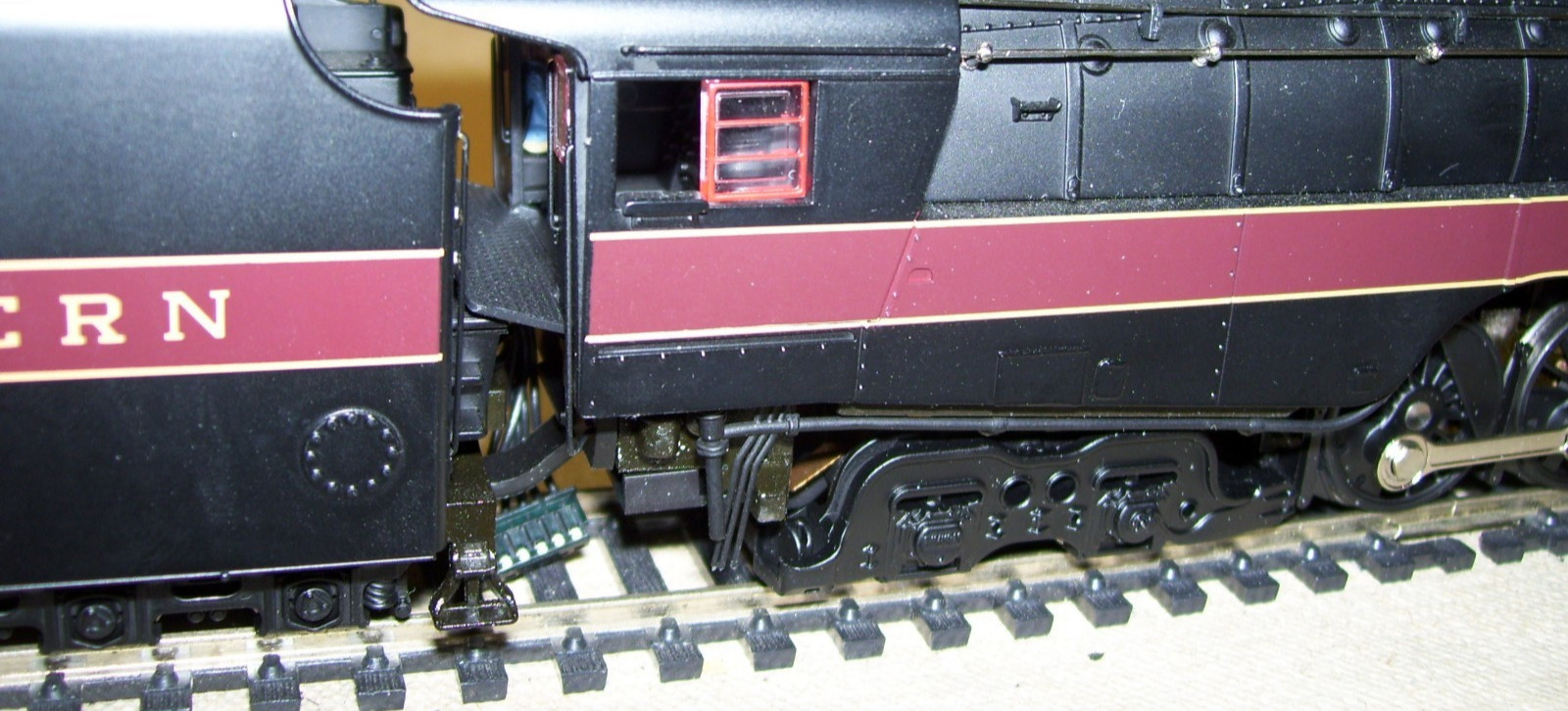 Broadway Limited HO N&W Class J 4-8-4 Locomotive #613, DCC/DC with Sound, LNIB