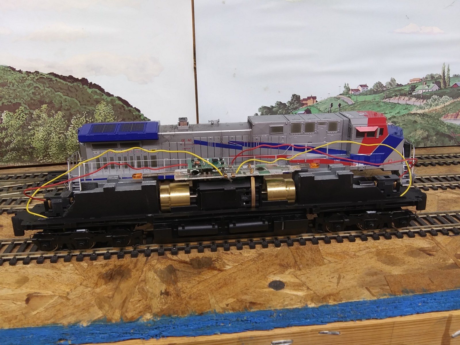 HO Kato/Athearn/Bowser AC4400CW GE Demonstrator #2000 Kitbash Project 95% Done