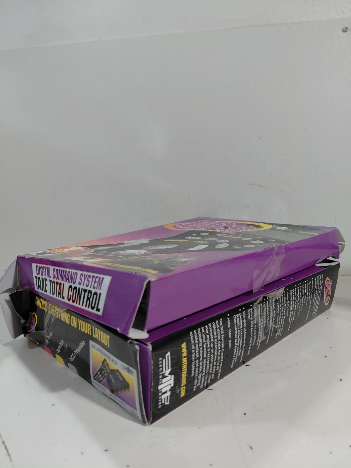 MTH O Gauge Model Railroad DCS Remote Control & Track Interface Unit w/Box