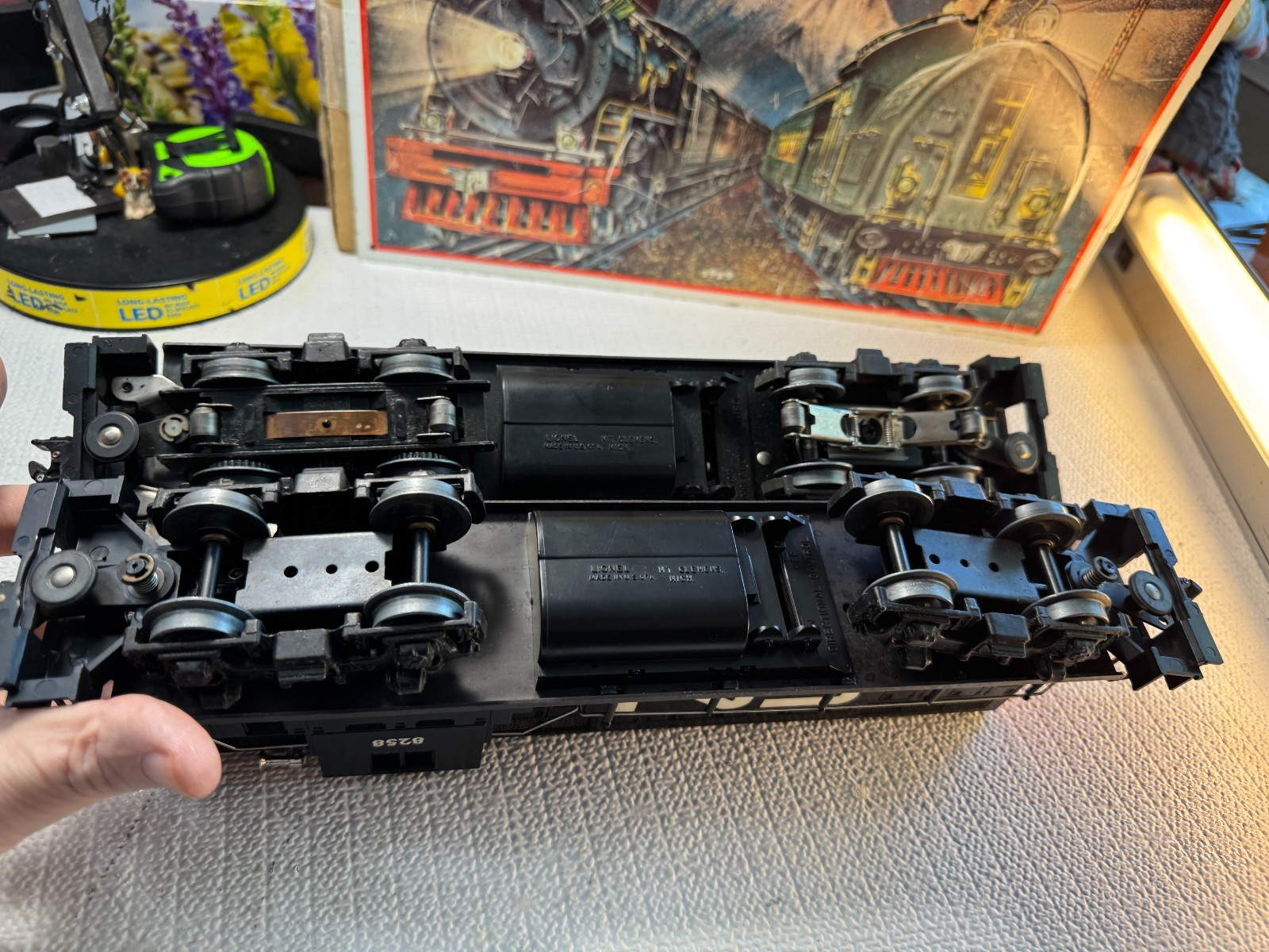 🚂LIONEL 6-8031 CANADIAN NATIONAL GP-7 DIESELS – 1- POWERED 1- NONPOWER💥 L2463
