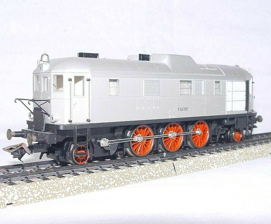Marklin HO AC 1:87 Deutsche Bundesbahn DB INTRODUCTION V-16 LOCOMOTIVE MIB`99!