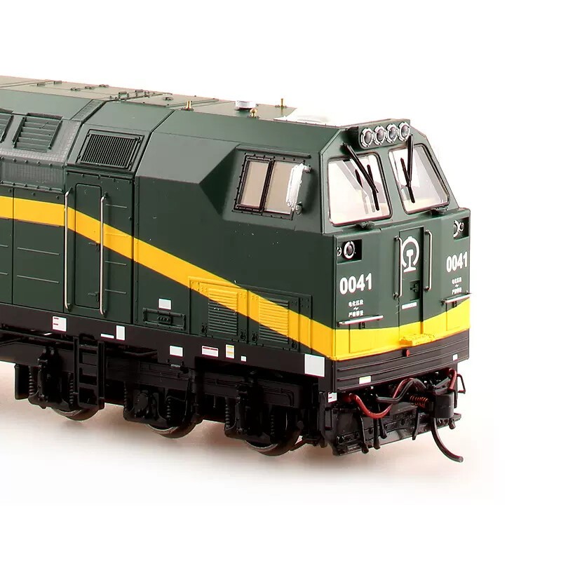 Bachmann China Railway NJ2 Diesel Locomotive (DCC sound / DC) – HO scale 004117