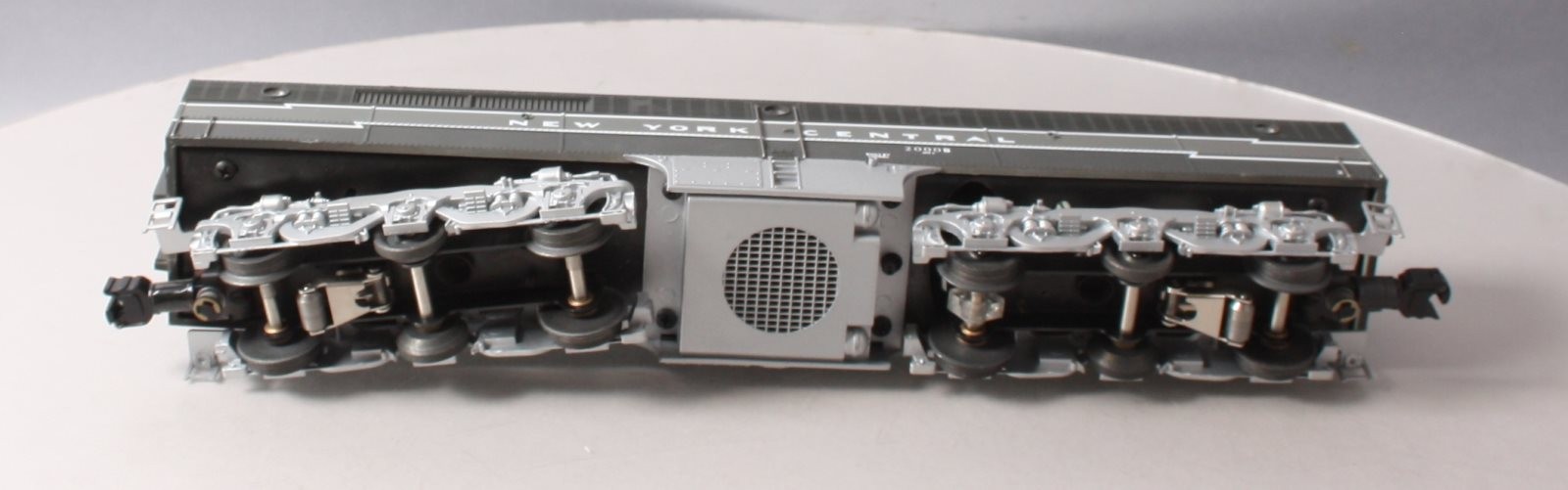 Lionel 6-18966 New York Central Alco PB-1 Non-Powered Diesel Locomotive #2000B