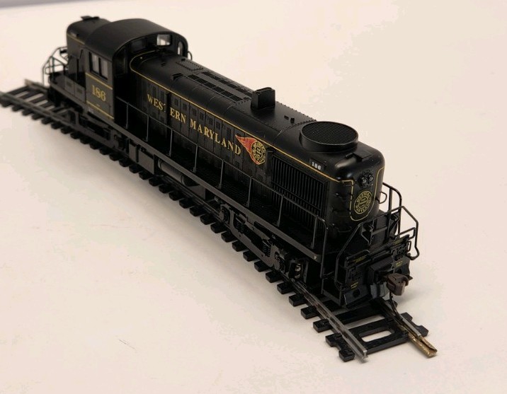 Atlas HO 8479-ALCO RS-3 WESTERN MARYLAND #186 POWERED LOCOMOTIVE NOS B78