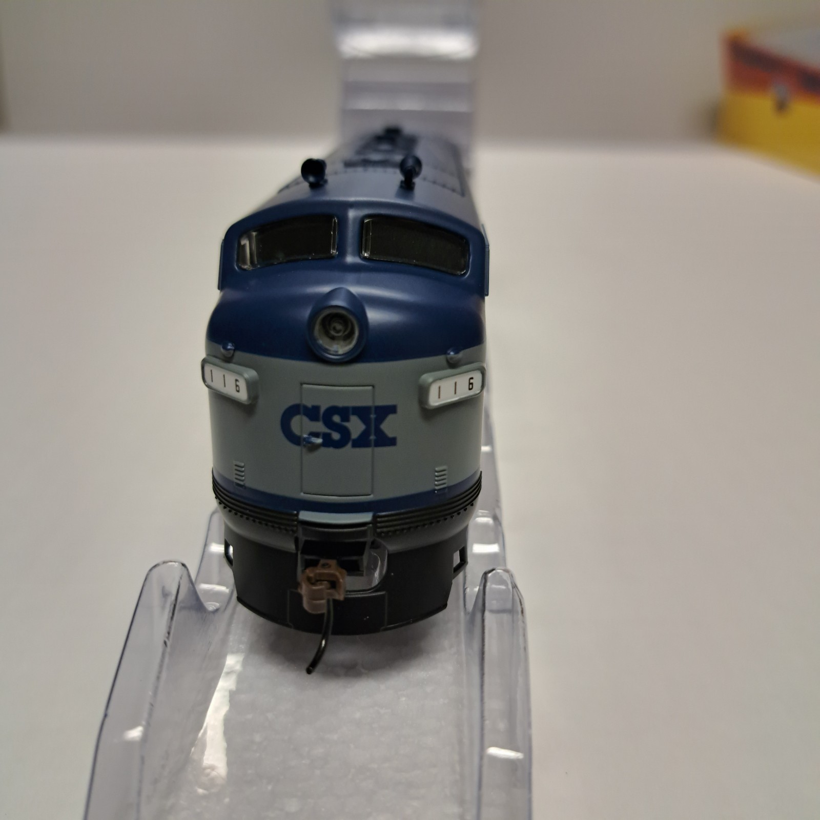 Athearn Roundhouse RND3260 HO Scale CSX F7A with road#116 DC new in box!