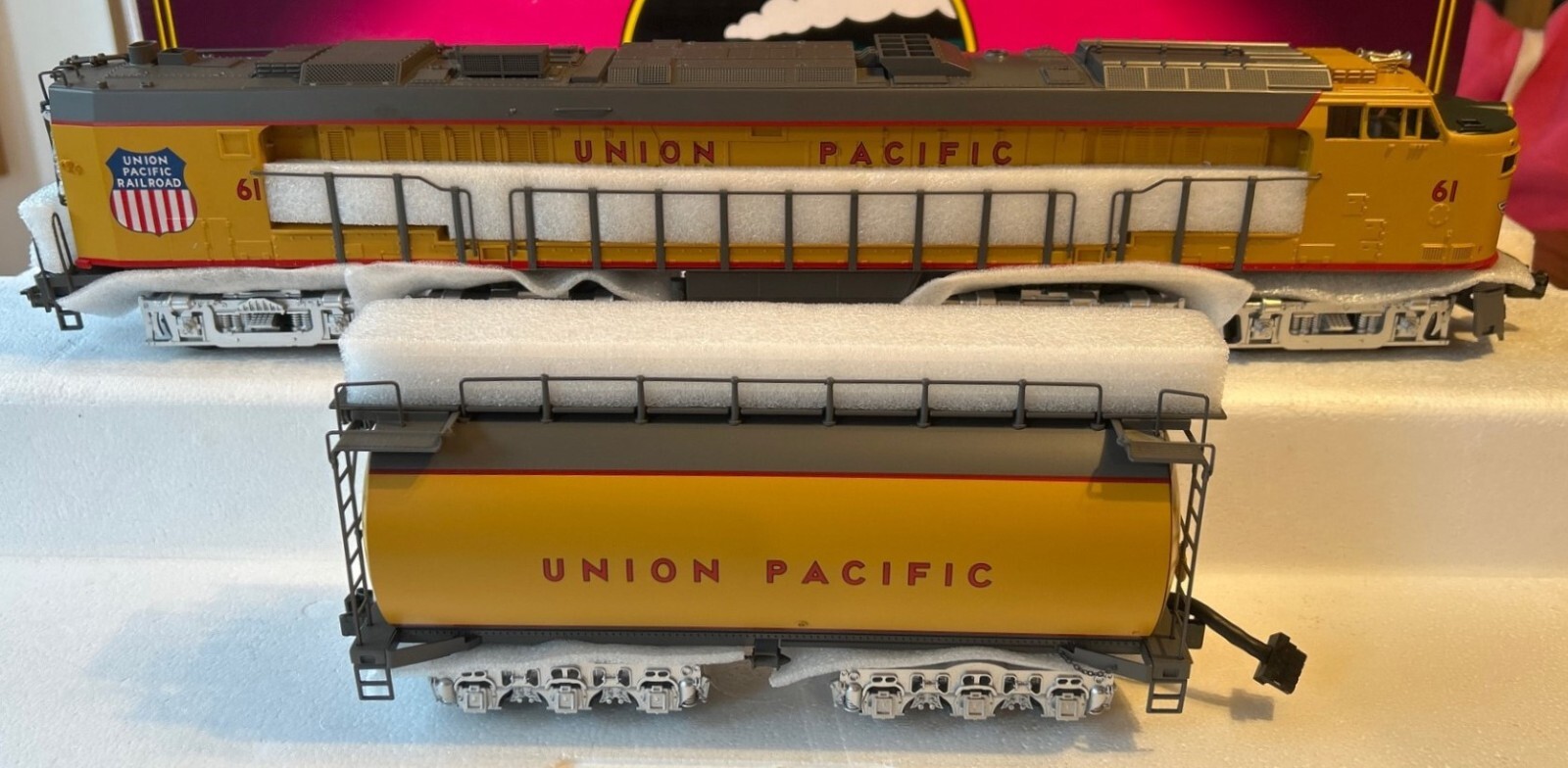 MTH Union Pacific Veranda Turbine Locomotive w/PS1 #61 20-2185-1