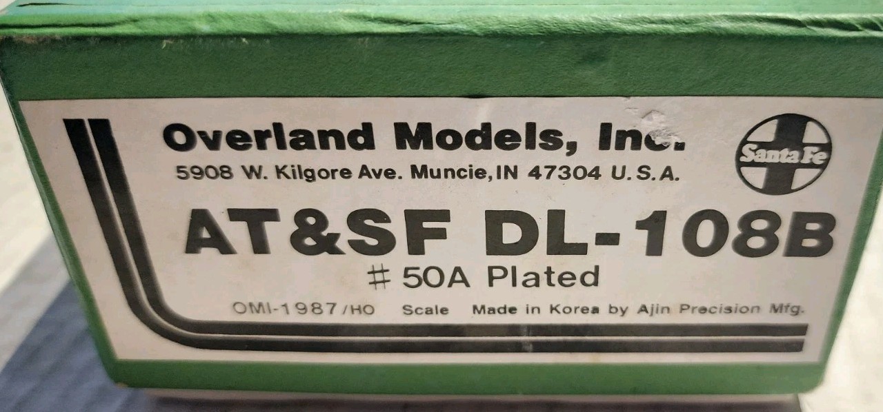 Overland Models HO Scale Brass DL-108B Diesel AT&SF #50A Plated