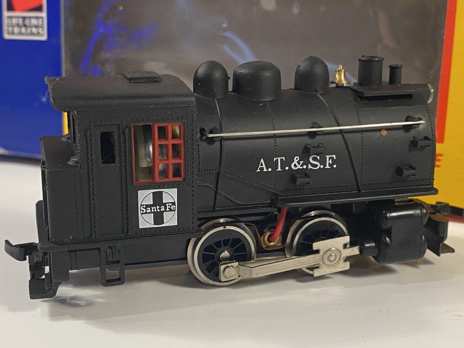New Life-Like HO 8302 Santa Fe Dockside 0-4-0 Steam Loco Locomotive Box