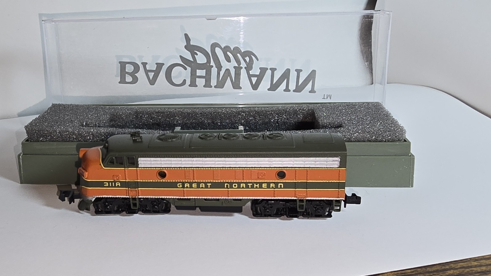 Bachmann Plus N Scale Great Northern GN EMD F7A F7 A Unit #311A Locomotive