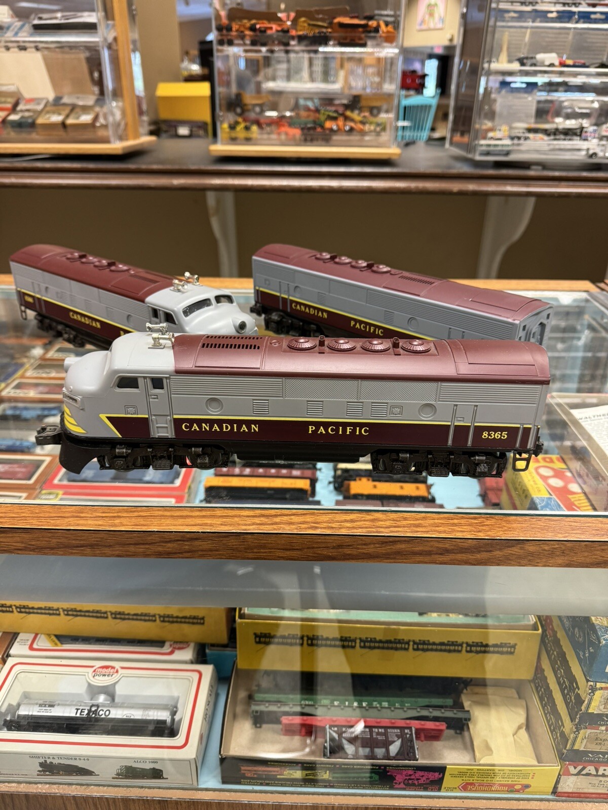 Lionel 6-8365 8366 8469 Canadian Pacific ABA F-3 Diesel Engines Used O Gauge CP