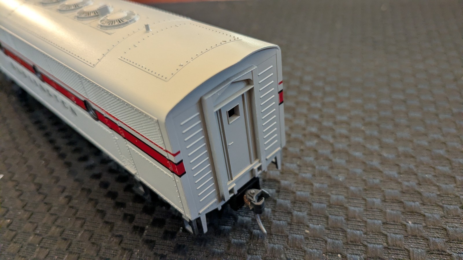 Stewart/Kato HO F3B Diesel Powered, Chicago Burlington & Quincy , NIB