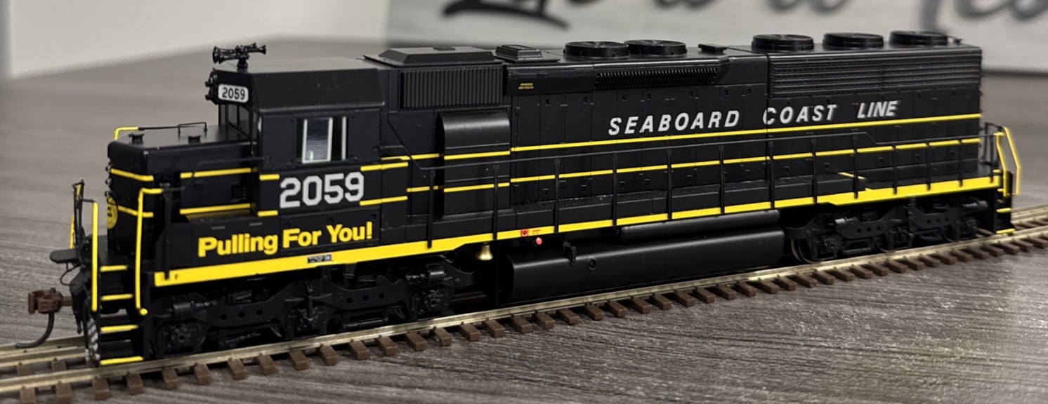 Athearn Genesis HO #G67065 Seaboard Coast Line SD45-2 #2059 – DCC Ready/LNIB!