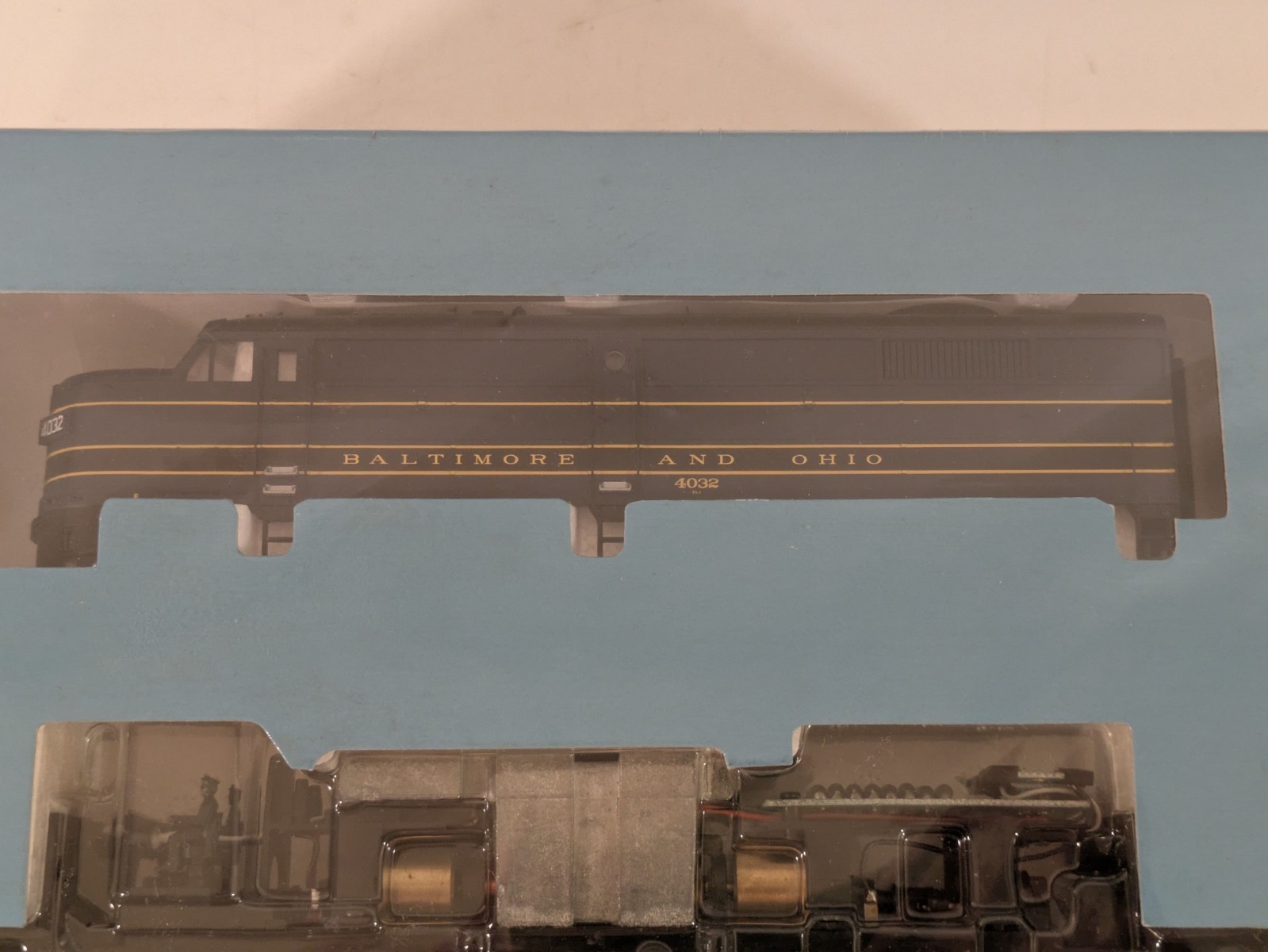HO Alco FA2/FB2 Set (Both Powered) B&O Baltimore & Ohio DCC Ready NIB NOS #30202