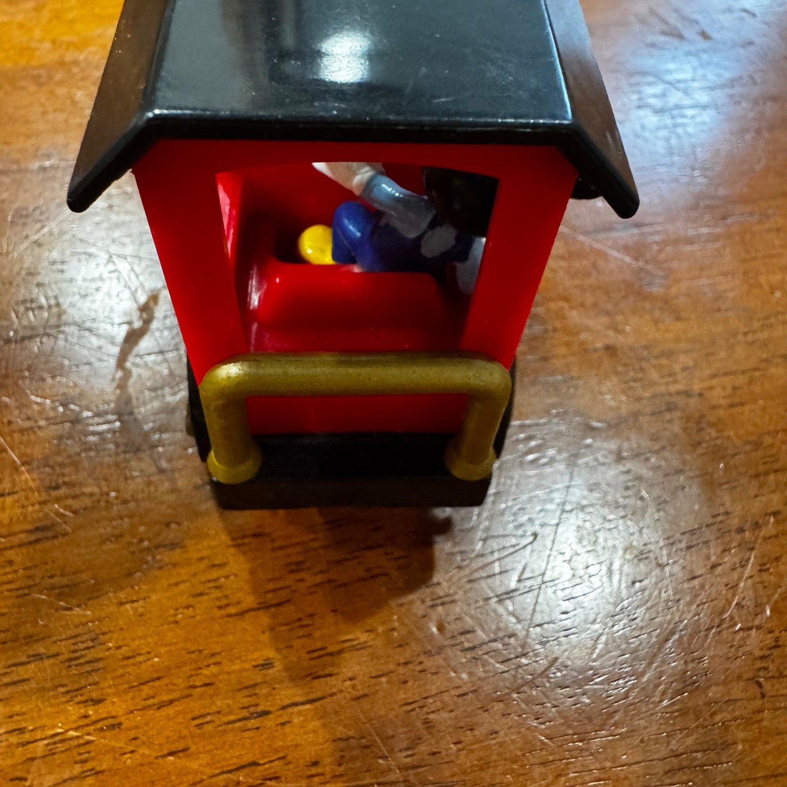 Disney Mickey Mouse Steam Engine Train Locomotive Red Gold P816-7105-7-14320