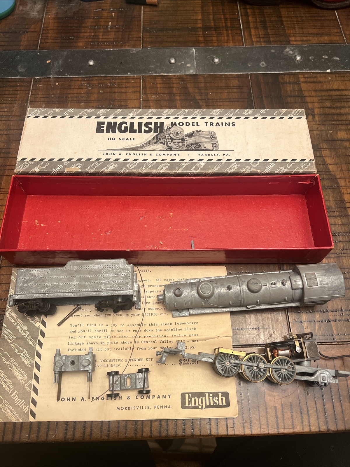 John A. Englsih Co. NO 5000 Pacific Locomotive & Tender Kit Unpainted Raw
