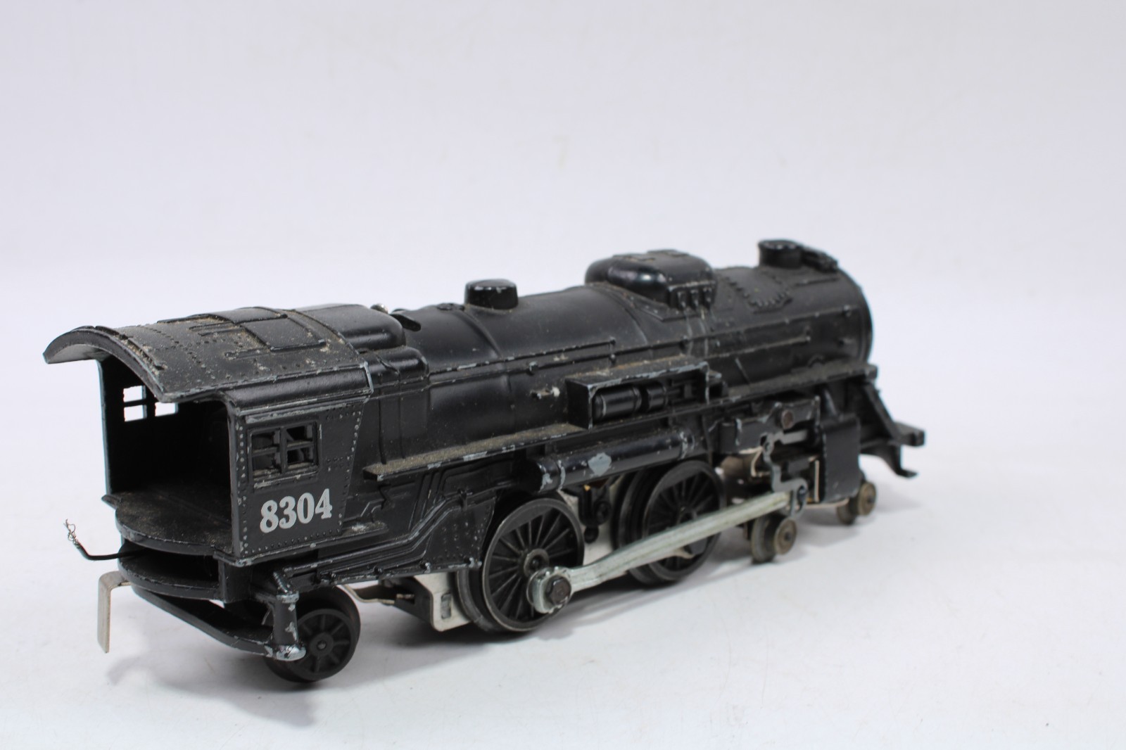 Lionel 8304 O Gauge 2-4-2 Steam Switcher Locomotive Scout Series