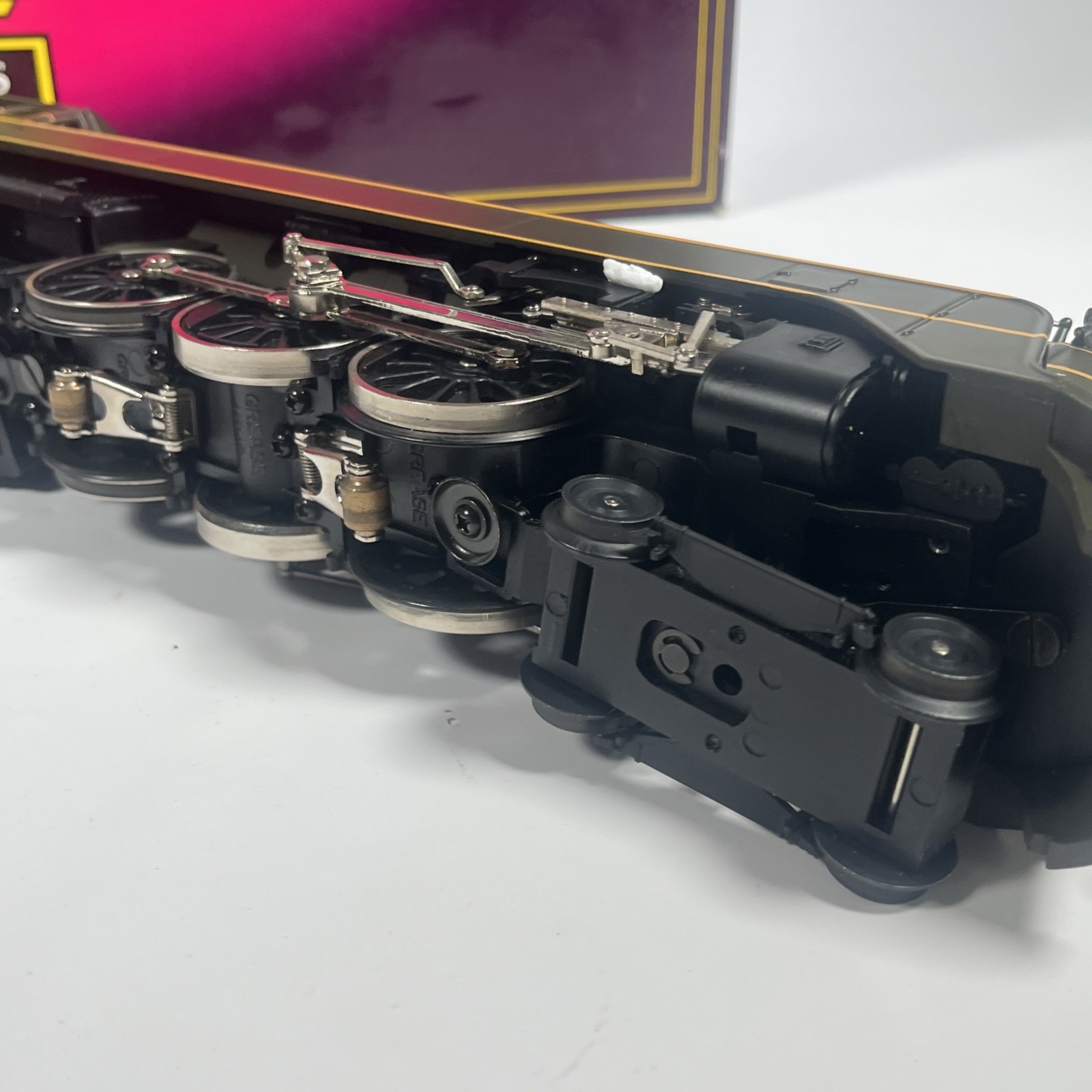 MTH Premier Chicago Northwestern 4-6-4 E4 Hudson Steam Locomotive PS1 20-3034-1