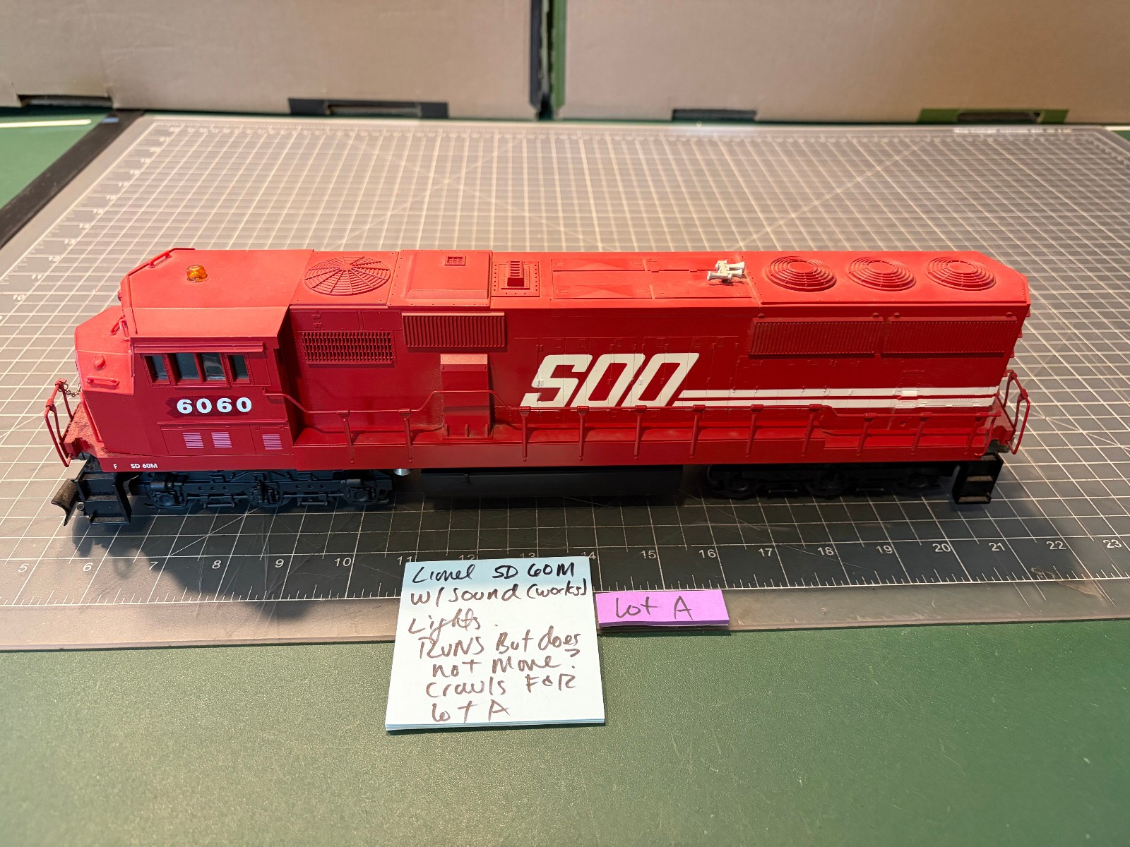 Lionel O Train SD60M Soo Line Diesel Locomotive Engine w/TMCC and SOUND 6-18232