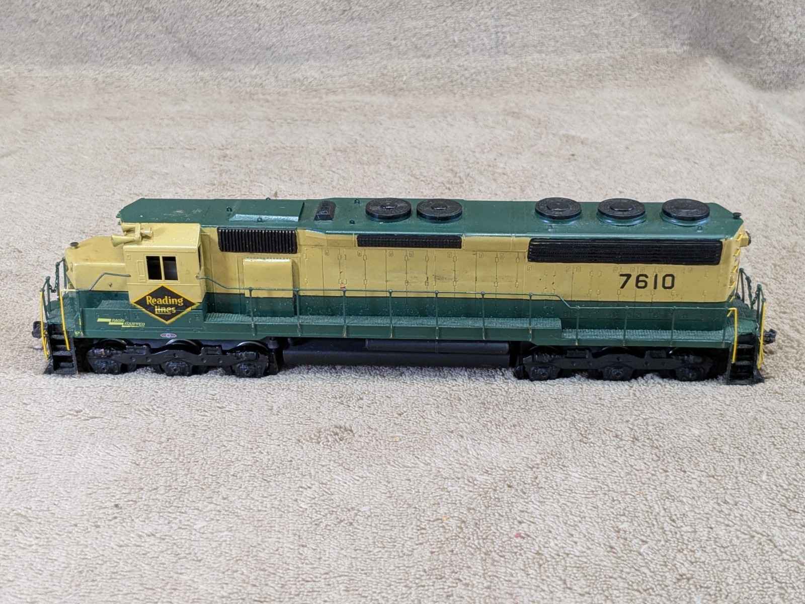 Alco HO Brass Model D-130 SD-45 Locomotive Painted Reading #7610