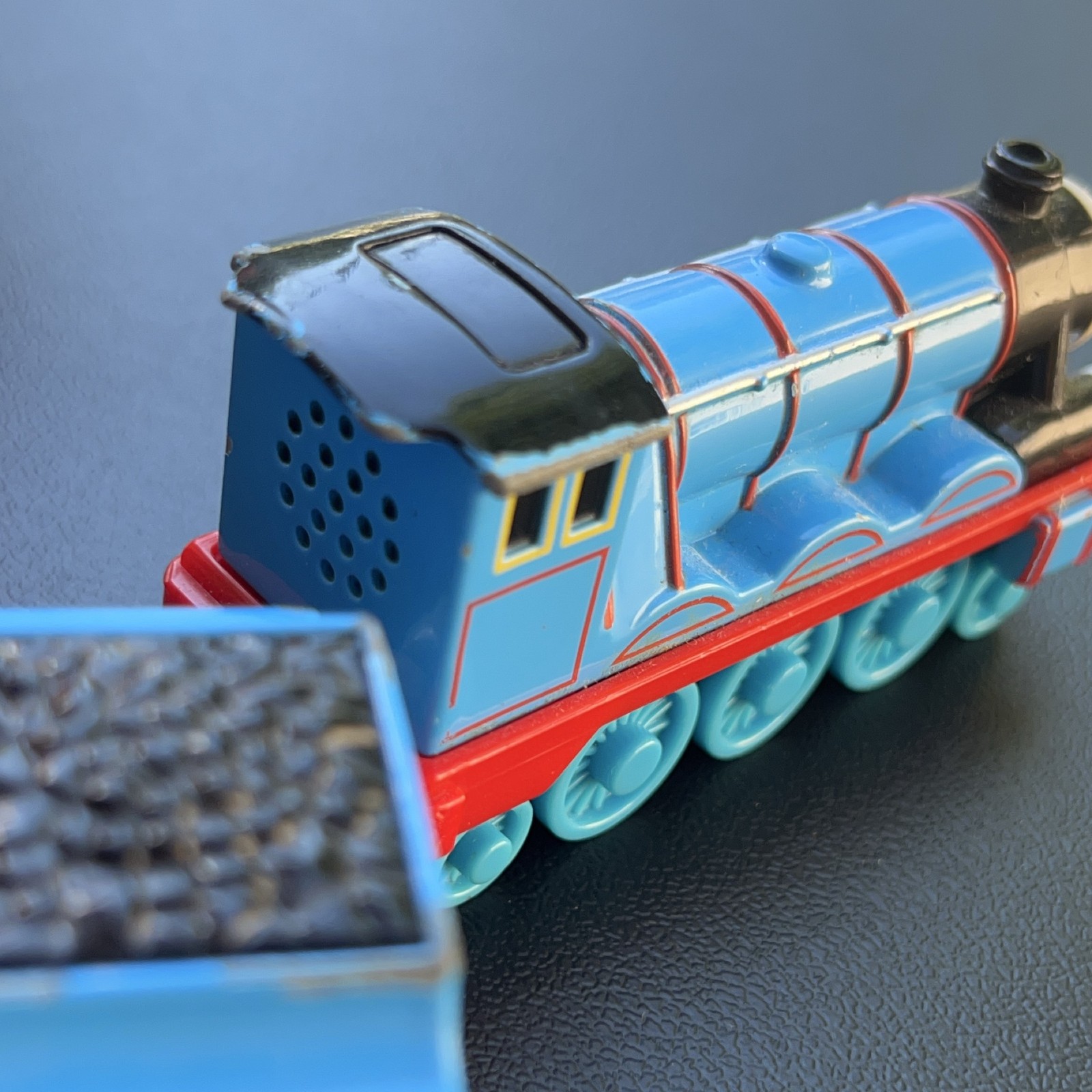 Learning Curve Thomas & Friends Take Along Gordon Train Die-cast 2011