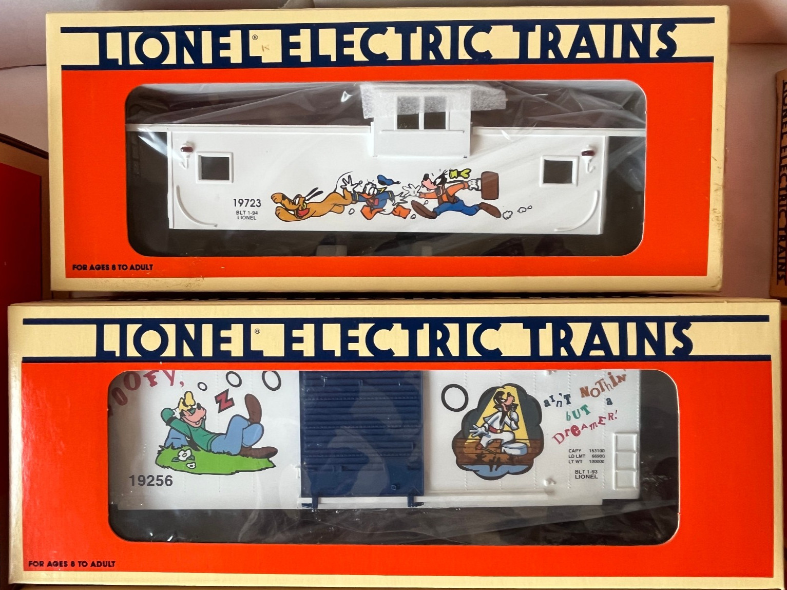 Lionel Disney 1992-1995 Mickey Mouse Express 11-Piece Train Set – New Never Run