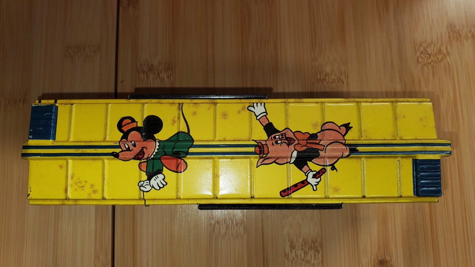 + Marx Walt Disney’s Mickey Mouse Meteor Mechanical Locomotive 4 Car Freight Set