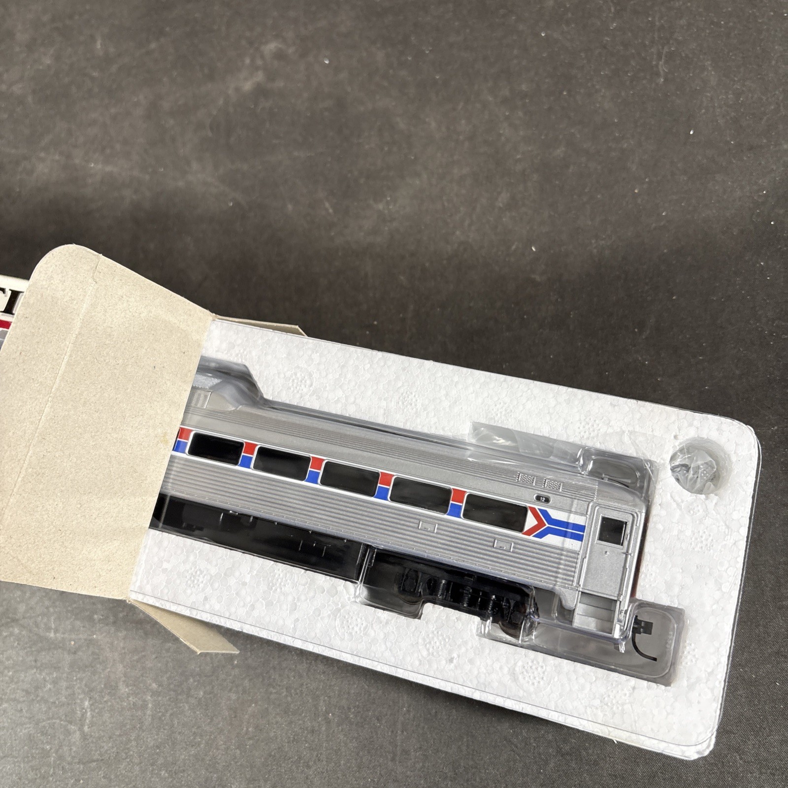 PROTO 1000 30582 AMT#12 12 HO SCALE BUDD RDC LOCOMOTIVE NEW OPEN BOX AMTRAK