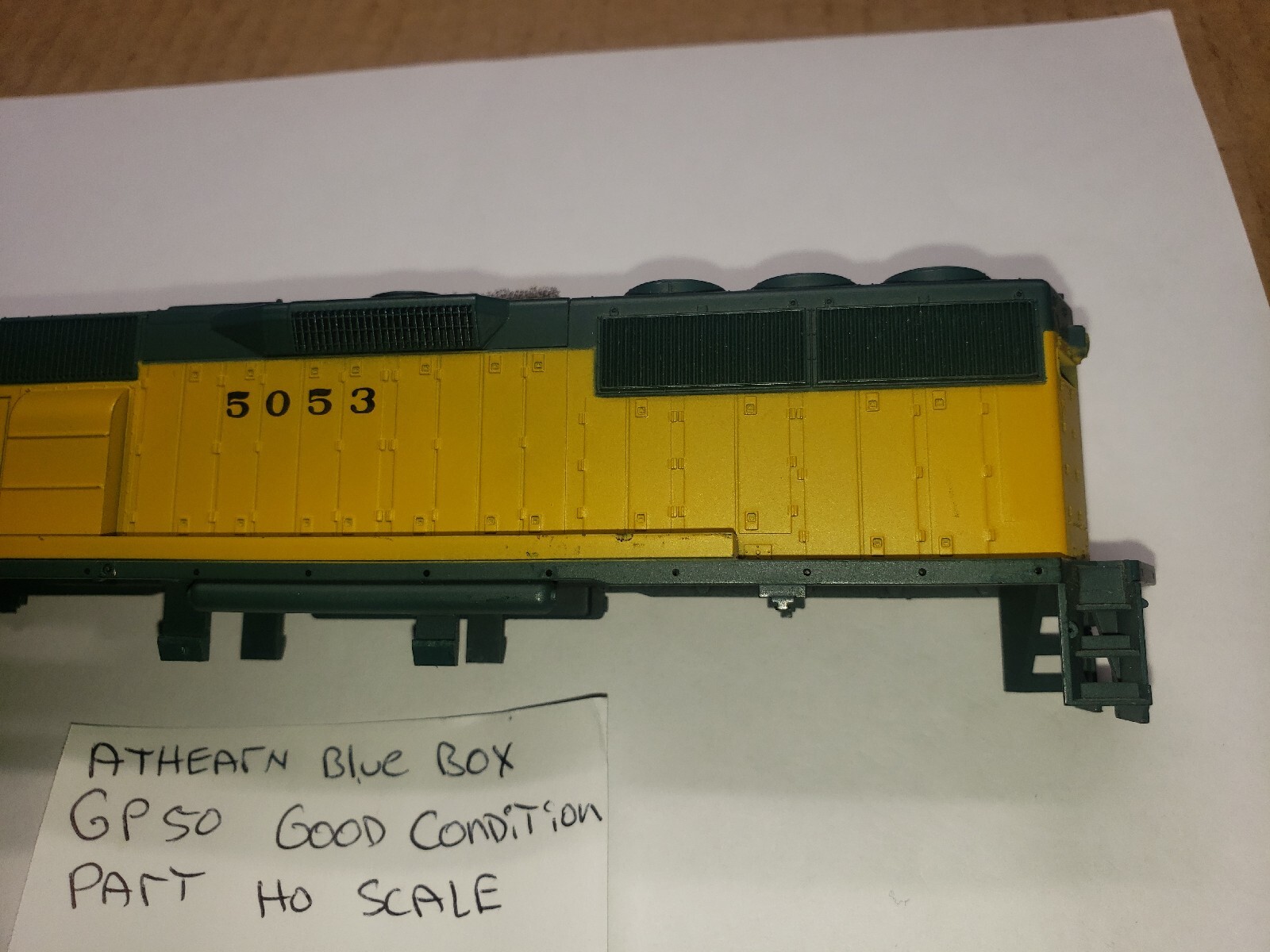 GP50 ATHEARN SHELL ONLY Diesel LOCOMOTIVE 46760 Good condition
