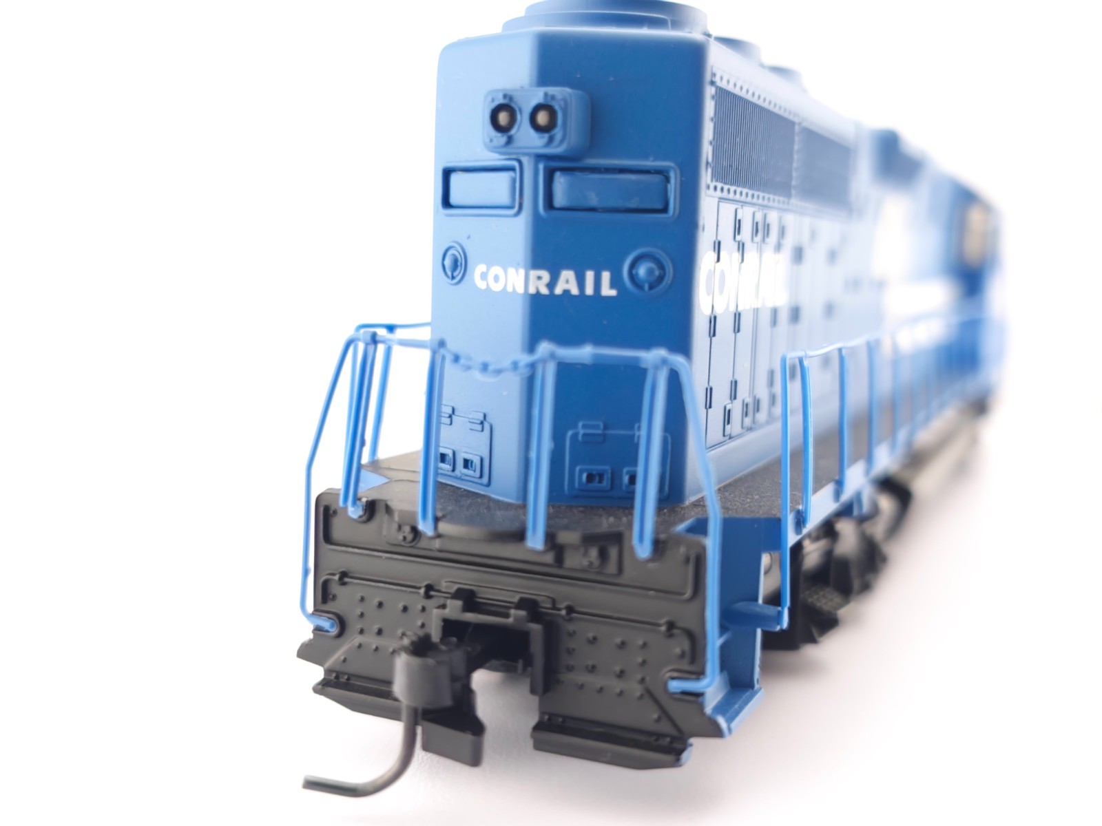 *READ* Bachmann HO Scale Conrail GP40 Diesel Locomotive CR 3079 Model Train DC