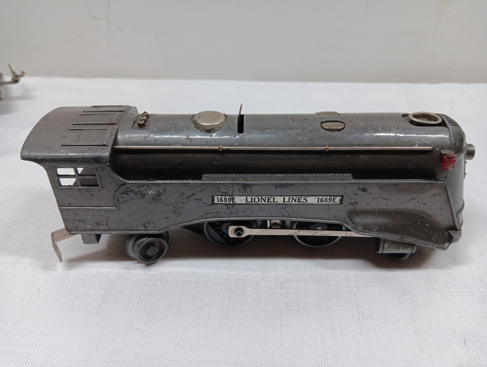Vtg Lionel Lines 1689E O27 Locomotive and More – Untested See Pics Read Please