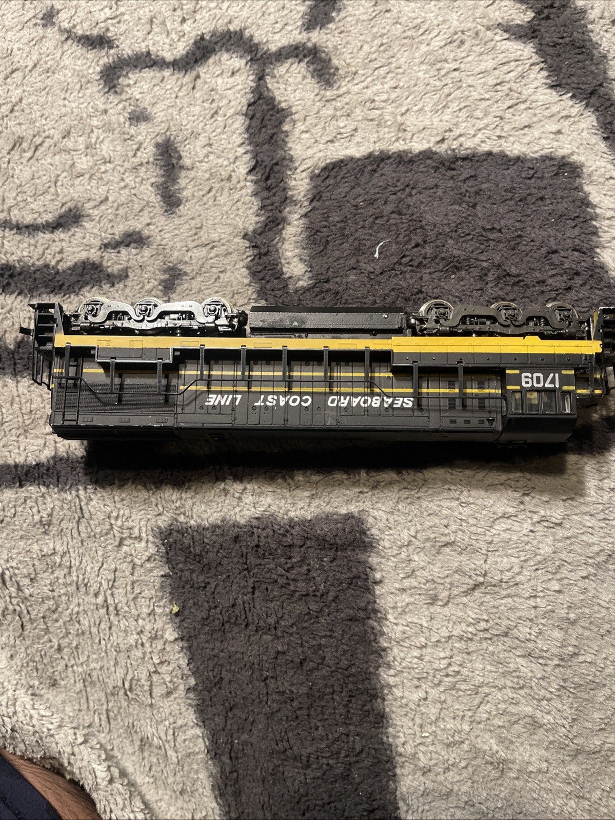 Vintage HO Scale Diesel Seaboard Coast Line 1709 Classic Rail Untested