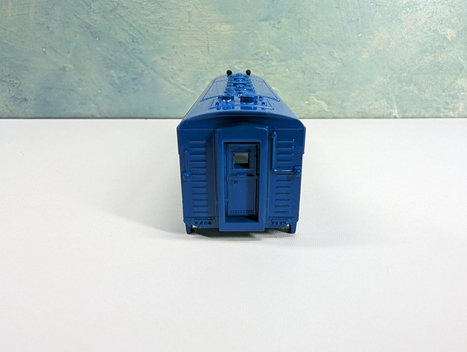 Life-Like HO Scale F7A Diesel Locomotive Shell Only Conrail #1639 READ