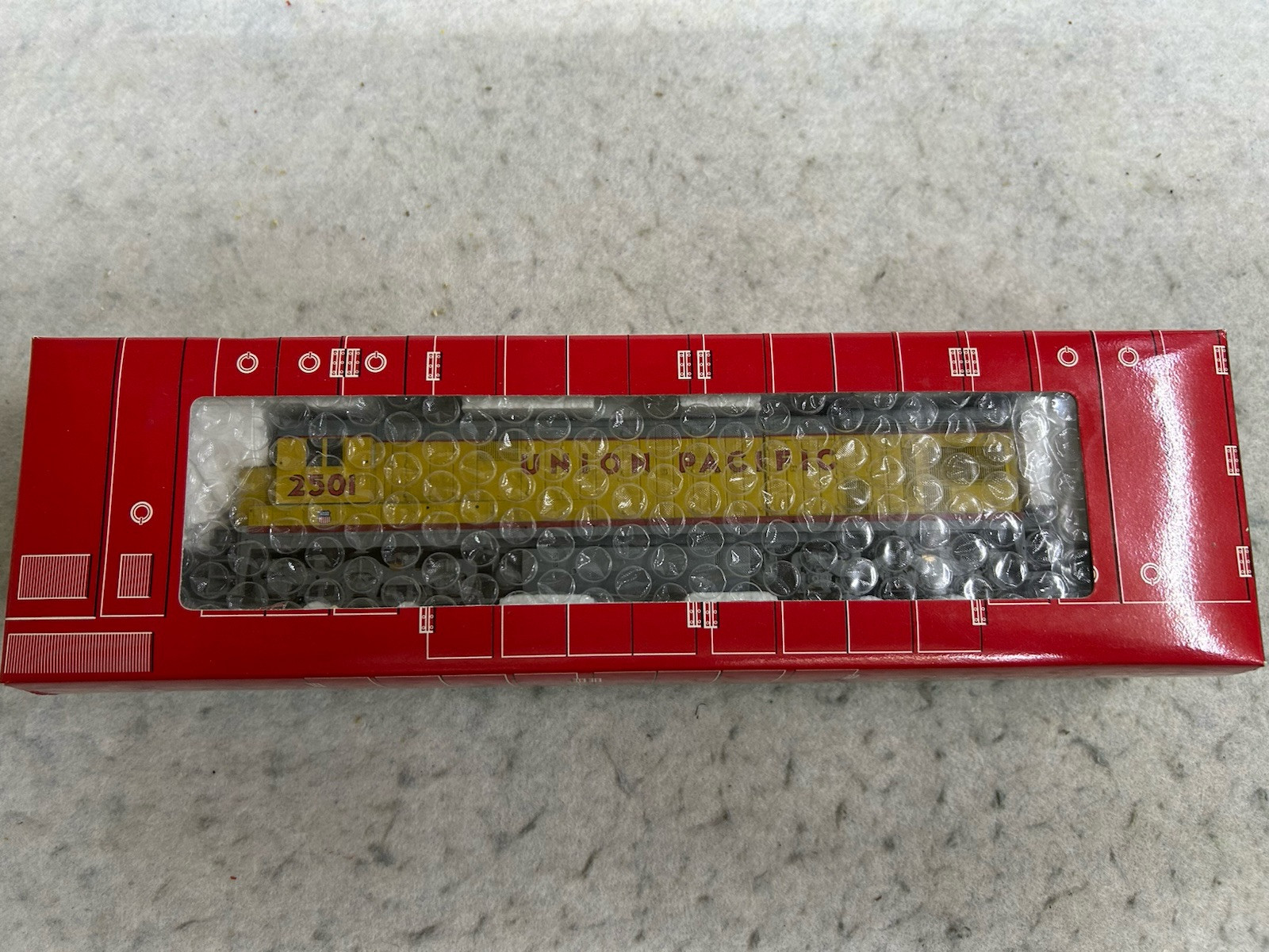Nice Atlas C-30-7 Union Pacific Road Diesel HO