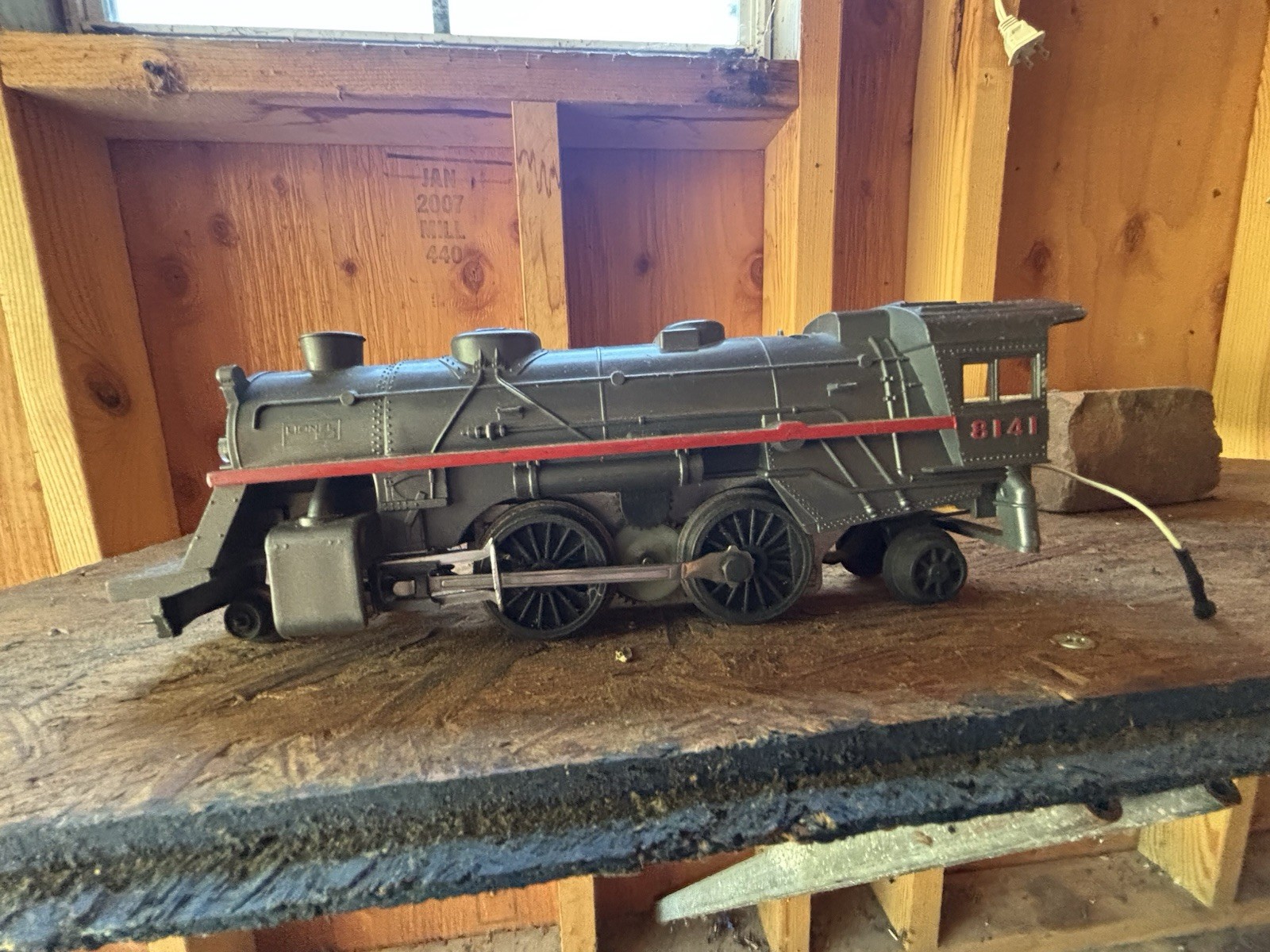 Lionel 8141 Pennsylvania 2-4-2 Steam Engine O Gauge 1:48 Scale