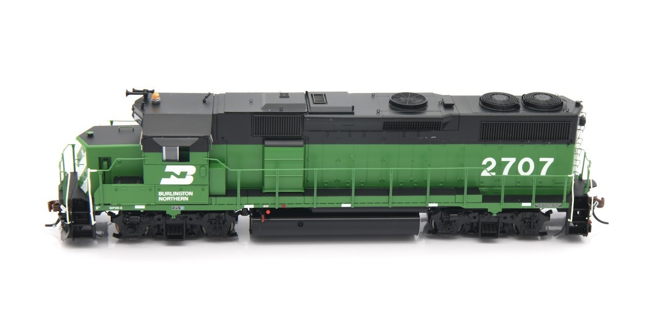 Athearn Genesis GP39-2 | Burlington Northern BN 2707 DC/DCC Ready | ATHG65261
