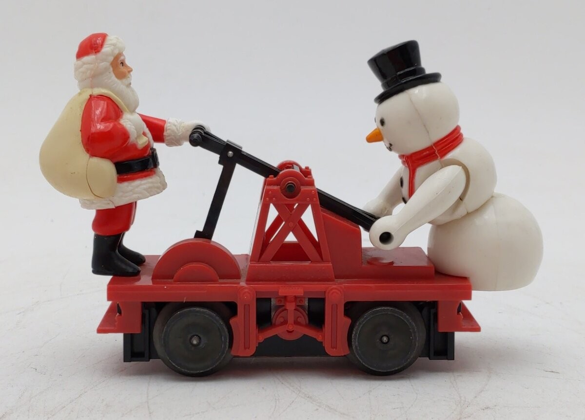 Lionel 6-18426 O Gauge Santa and Snowman Operating Handcar NIB
