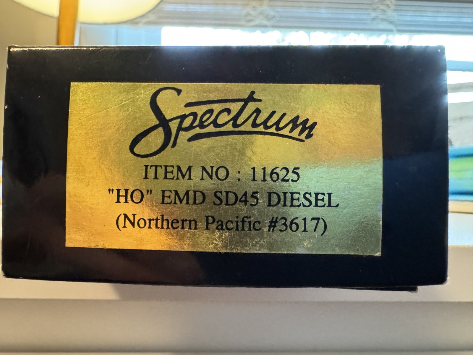 Bachmann 11625 – HO Scale EMD SD45 Northern Pacific 3617