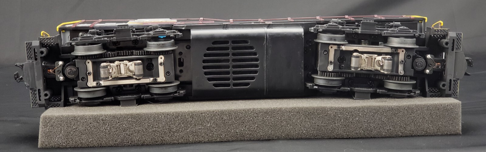 CUSTOM MTH Premier O Scale/3 Rail Canadian Pacific Passenger GP9 Loco Proto 3.0