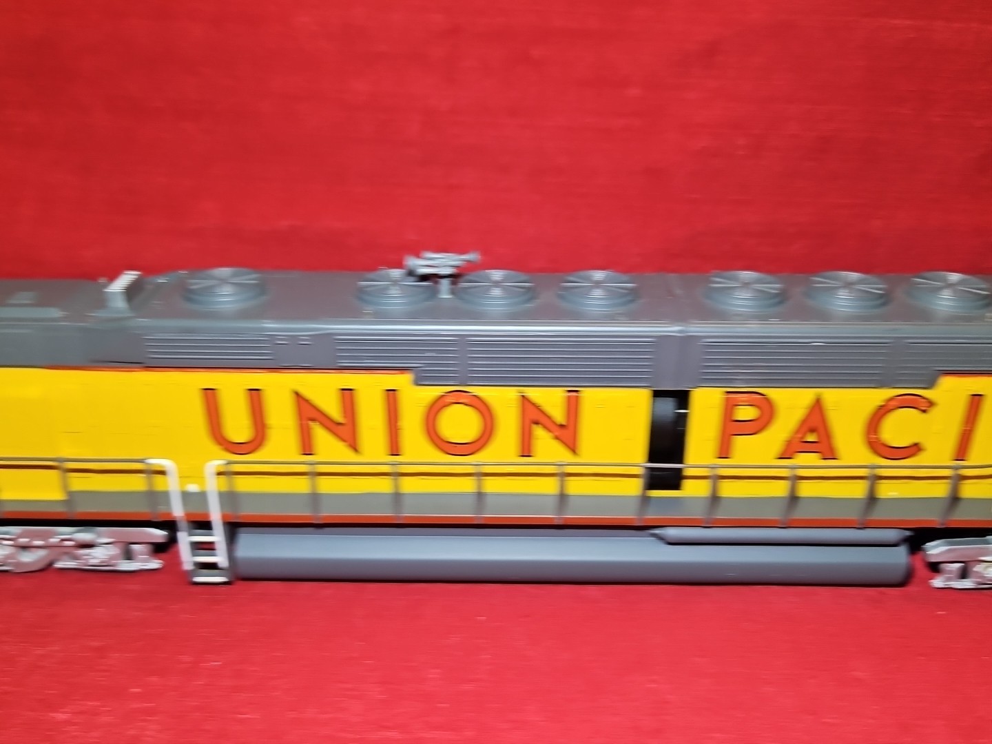 Bachmann HO Union Pacific Dd40AX 16 Wheel Diesel Locomotive # 6938