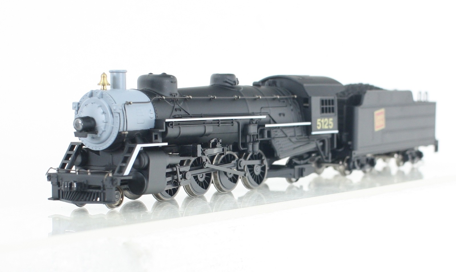 HO Scale IHC Premier 27009 Canadian National 2-8-2 Mikado Command XXV CN 5125