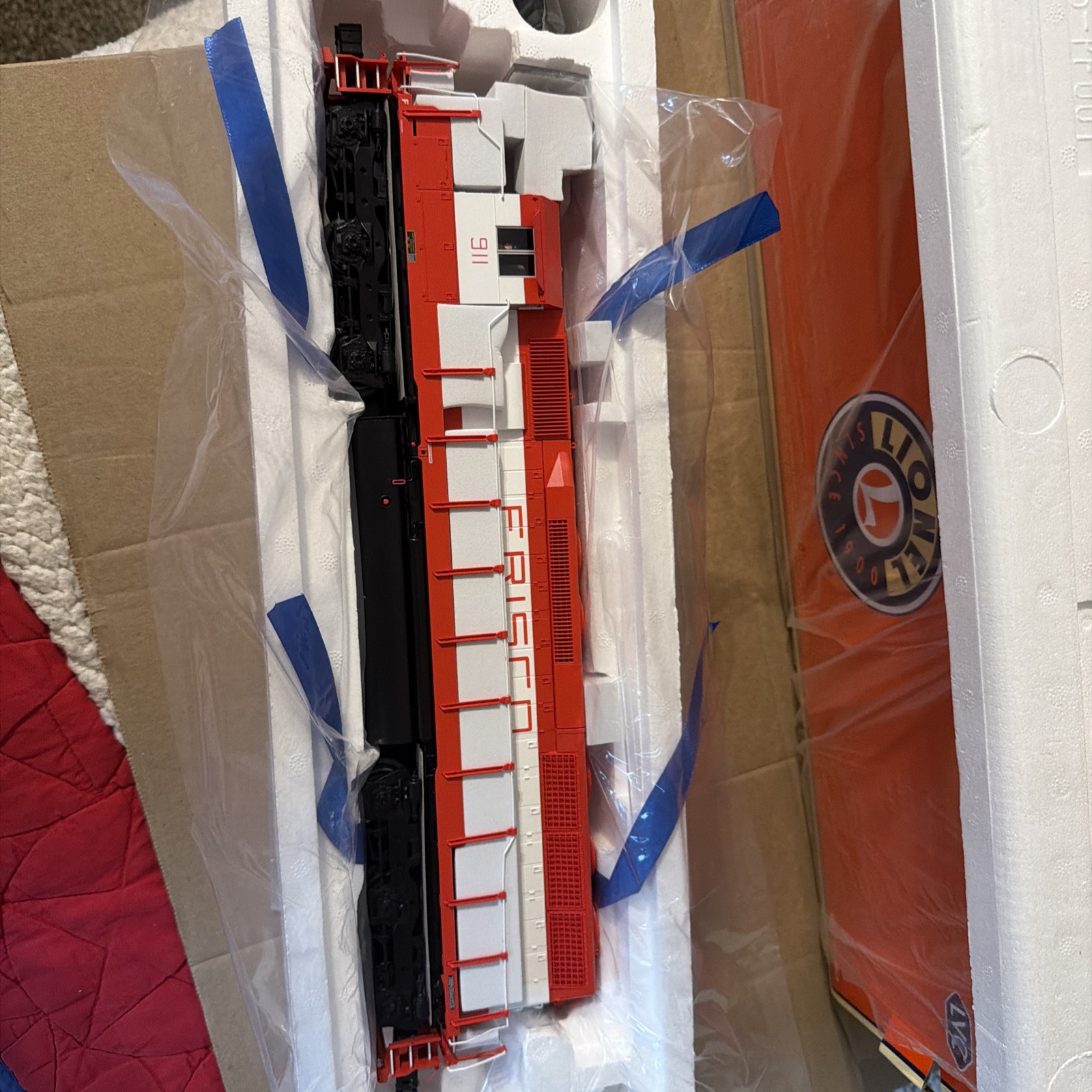 LIONEL FRISCO LEGACY SD45 DIESEL LOCOMOTIVE ENGINE #911 “O” GAUGE 2433561 NEW
