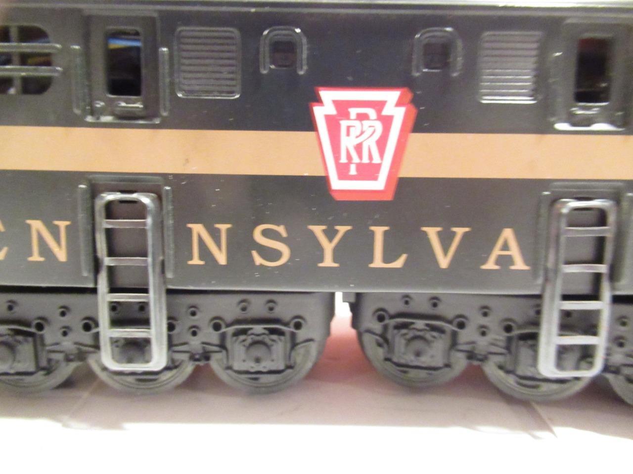 LIONEL 18313 PENNSYLVANIA GREEN SOLID STRIPE GG-1 W/TMCC – L/N – HH1