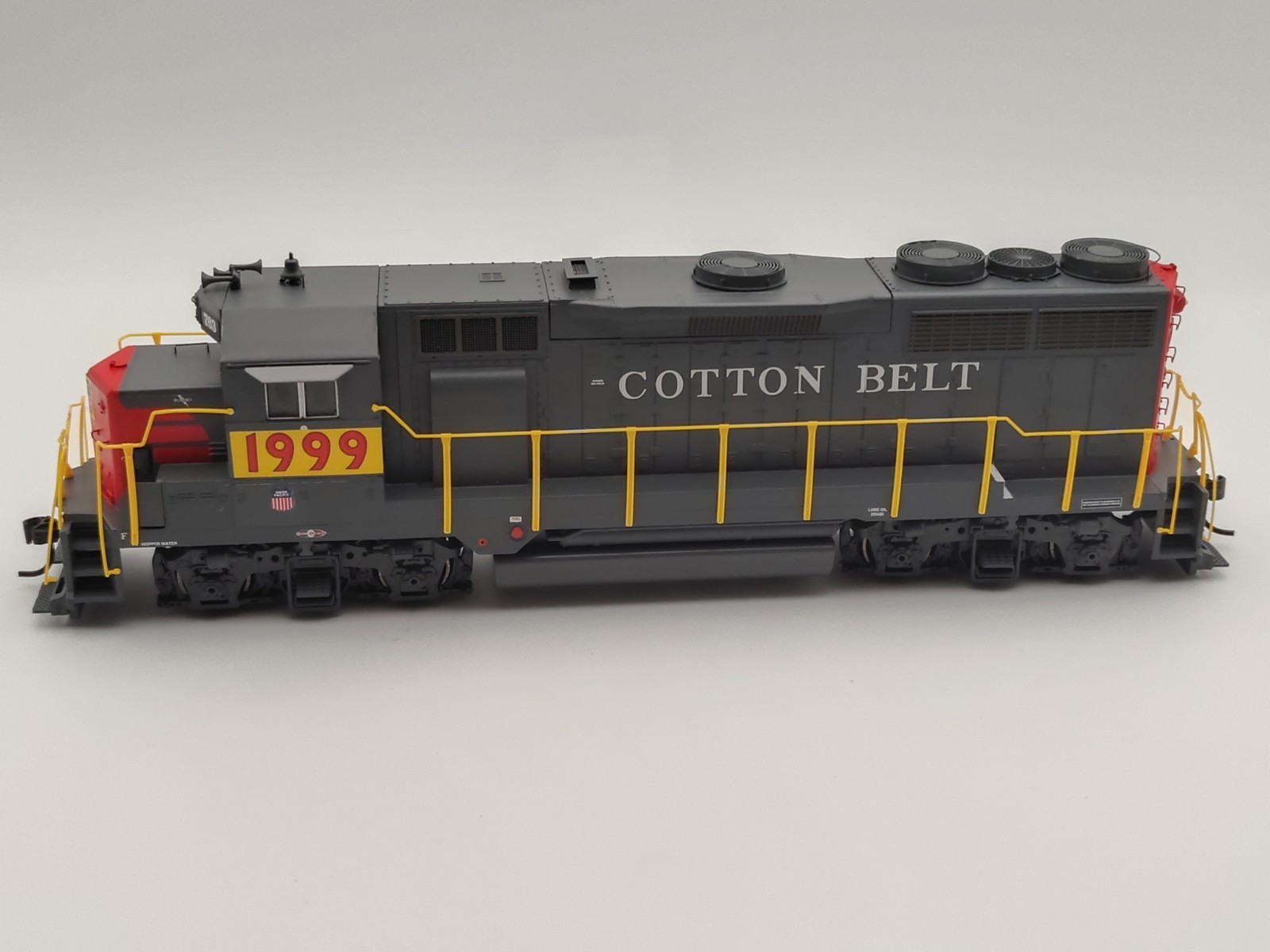 HO Athearn Custom Locomotive Union Pacific Patched Cotton Belt GP35 DCC…