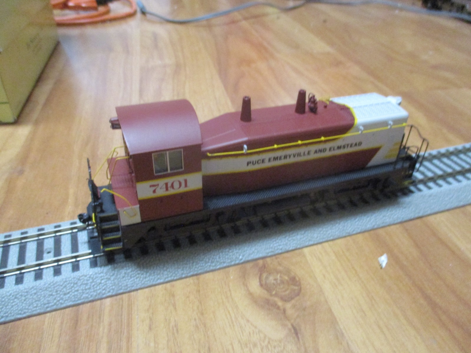 S Helper Custom Painted PE&E SW-9 Diesel (5/31/26 Garber Coll) Scale DCC