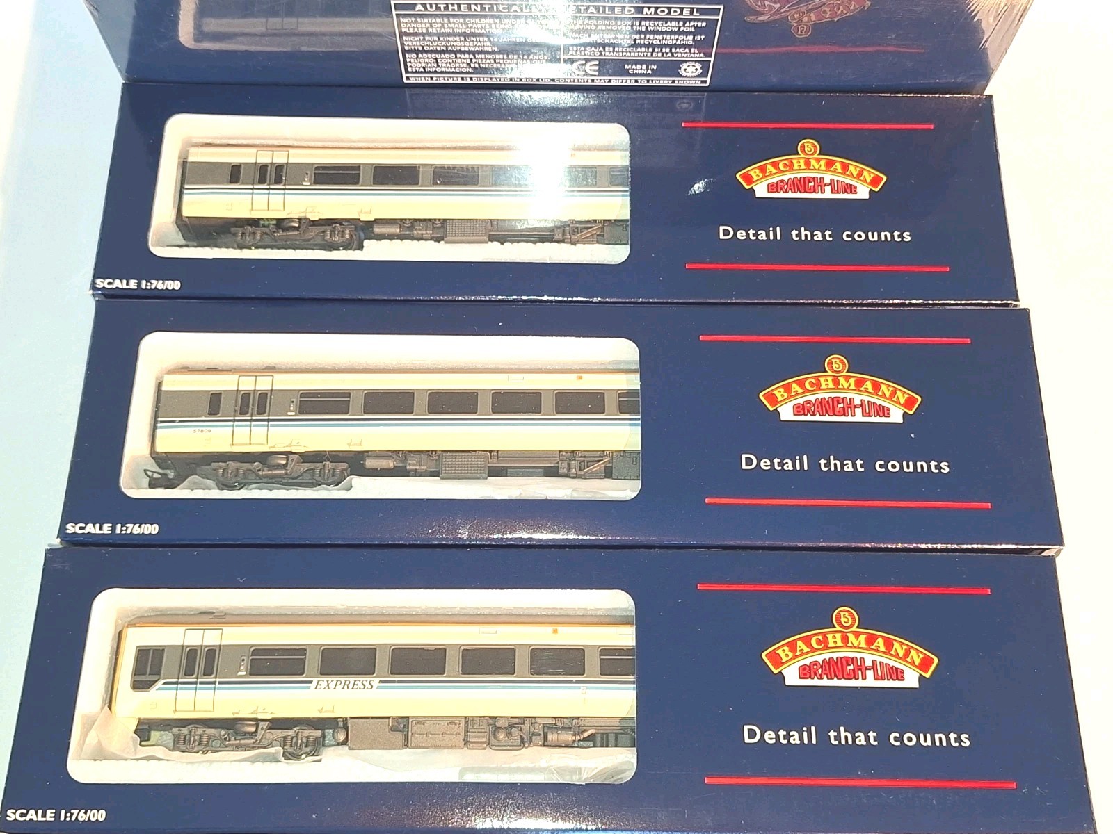 Bachmann 31511 Regional DMU. New Old Stock. Mint Cond.2 Rail DC. Boxed. OO Scale